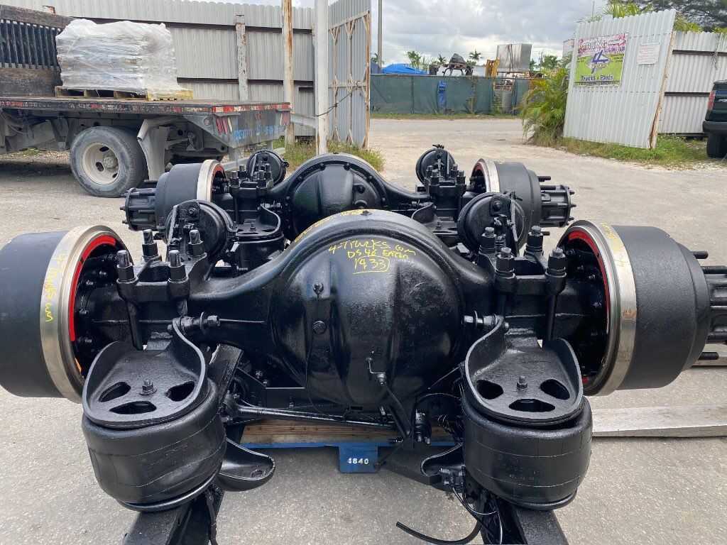 Used 2007 PETERBILT AIR TRAC Cutoff & Assembly in Miami, FL NextTruck