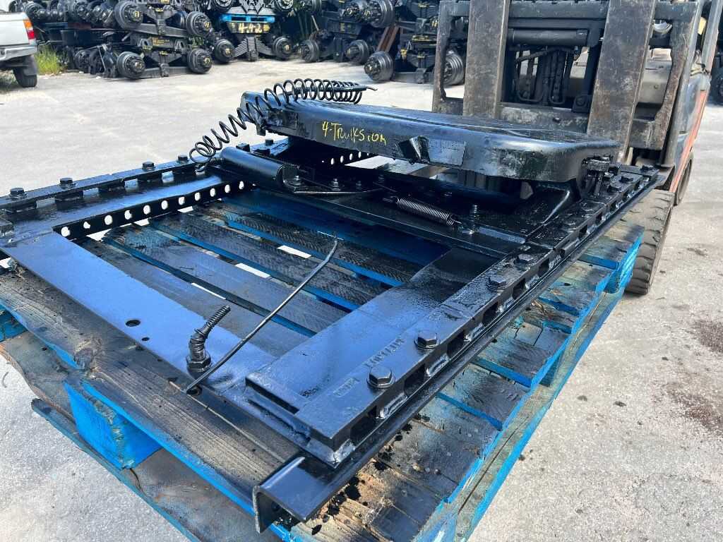 Used 2014 FONTAINE PARTS SLIDE FIFTH WHEEL Exterior Body Part