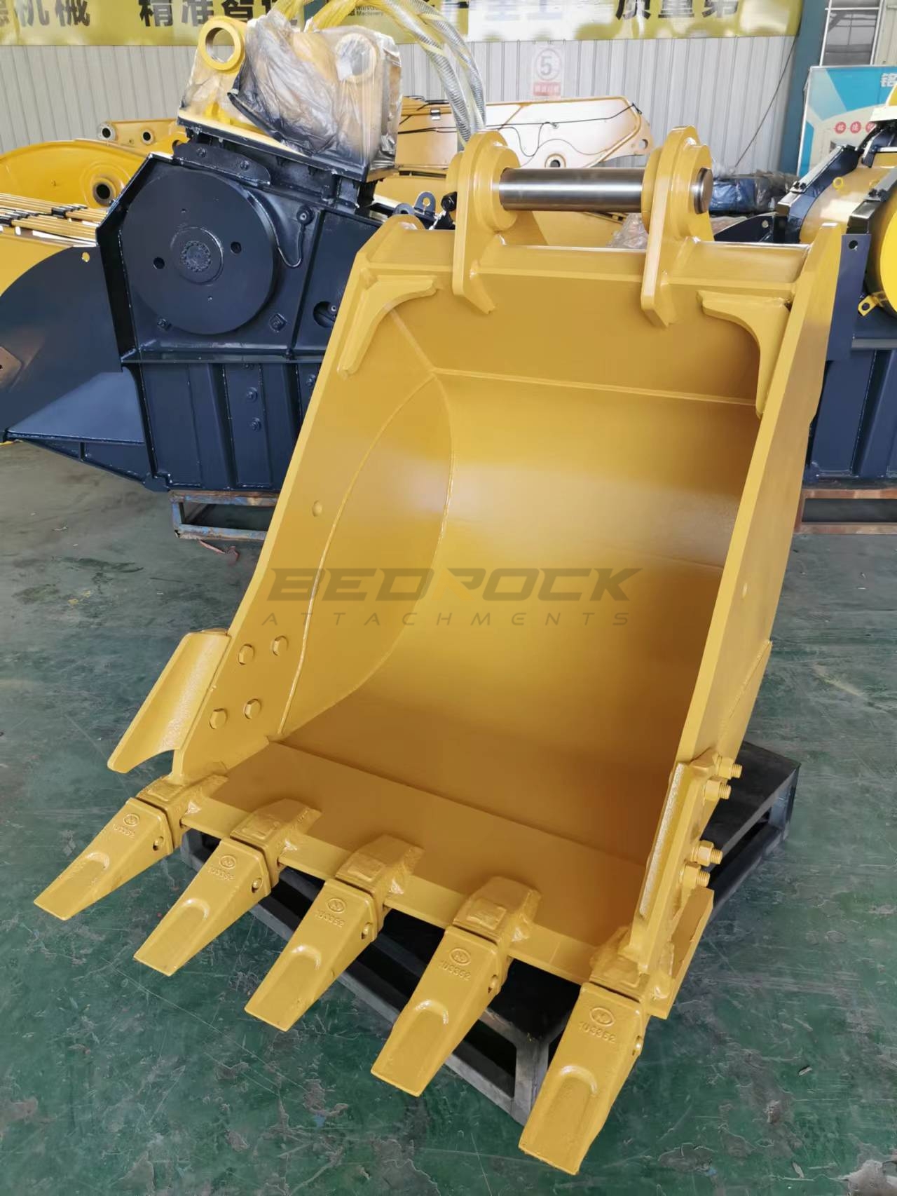 New 2022 BEDROCK 43” HEAVY DUTY EXCAVATOR BUCKET FITS CAT 320 EXCAVATOR Bucket in Irvine, CA RaD
