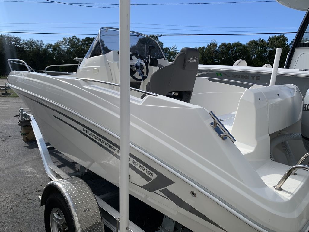 2022 Hussar AM550 Center Console Power Boat For Sale in Land O L...
