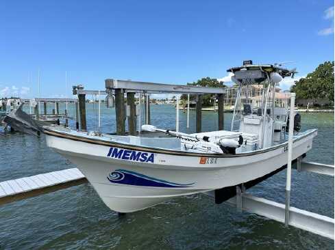 2003 POLAR BOATS Fishmaster 21 Center Console Power Boat For Sal...