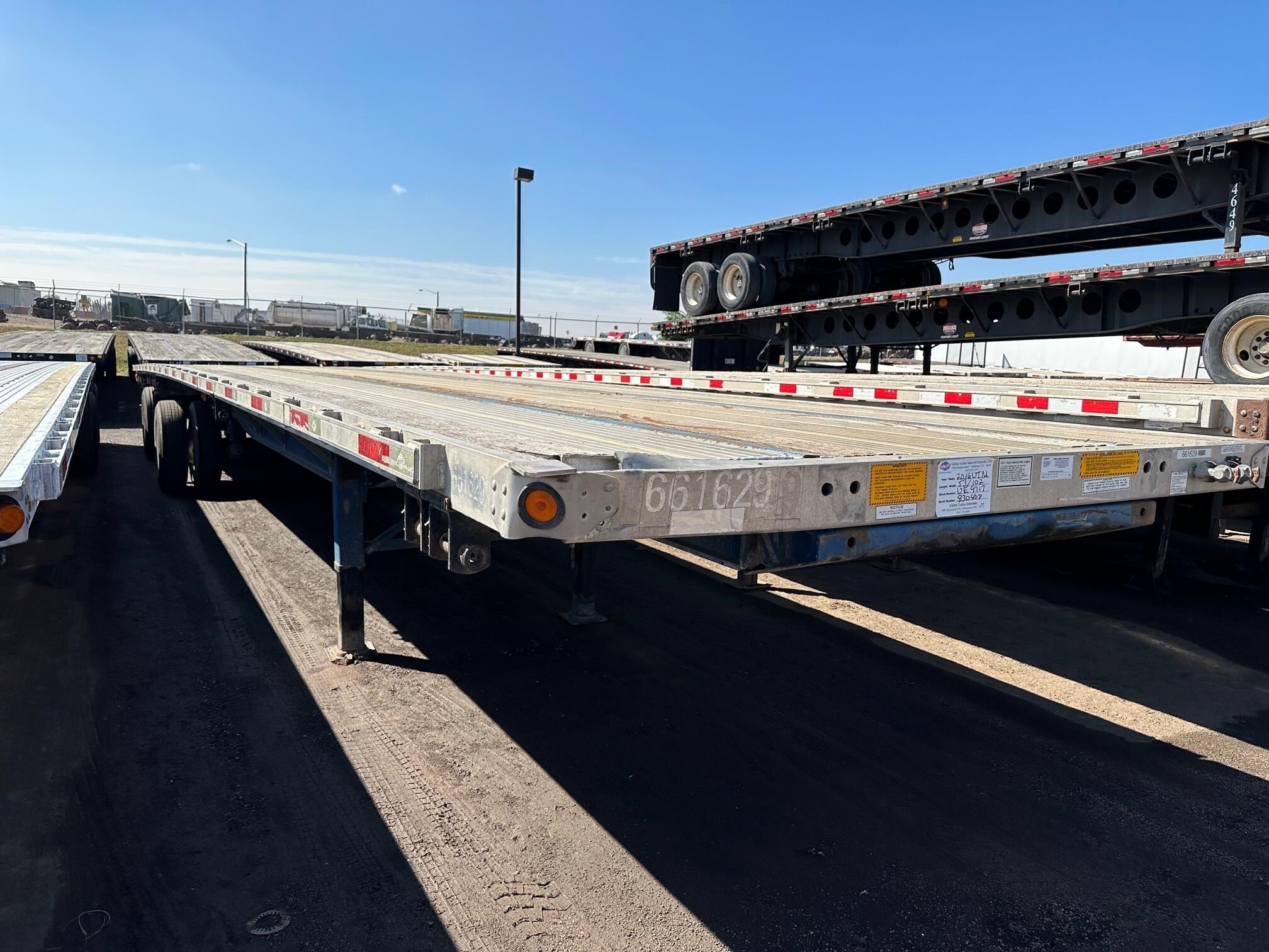 2016 UTILITY 53' COMBO FLATBED, FIXED SPREAD AIR RIDE, SLIDING TRAILER