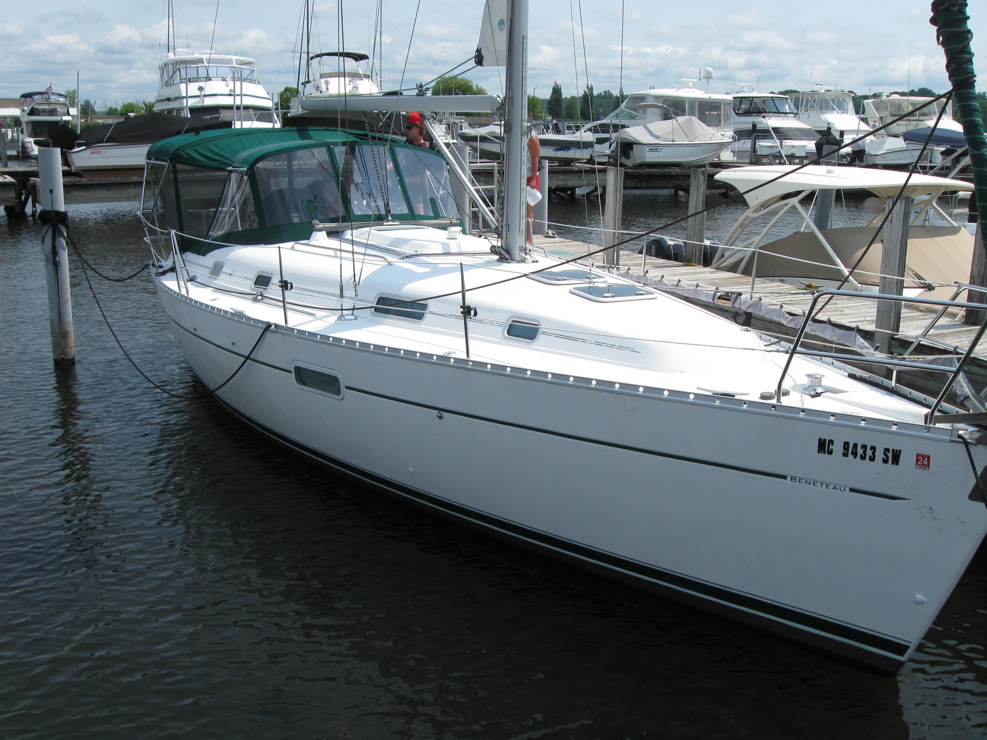 2000 361 Racer Sail Boat For Sale in Ludington, MI on B...