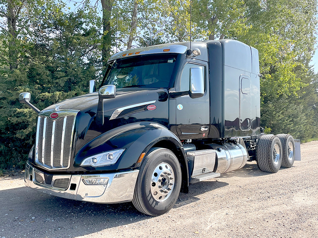 2024 Peterbilt 579 UltraCab for Sale in SOUTH SIOUX CITY, NE NextTruck