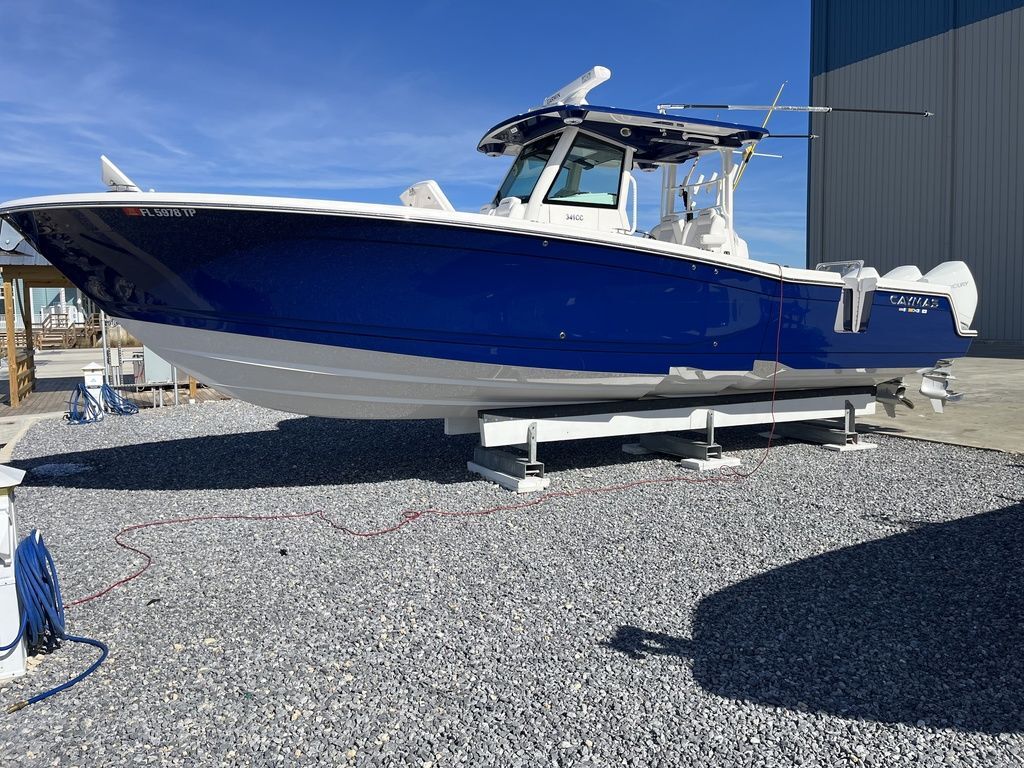 2023 Caymas Boats 341 CC Center Console Power Boat For Sale in P...