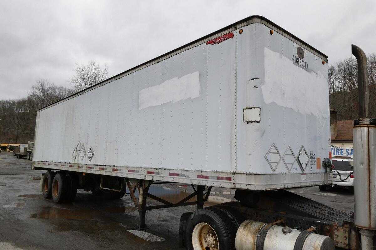 1997 Great Dane 7311ta