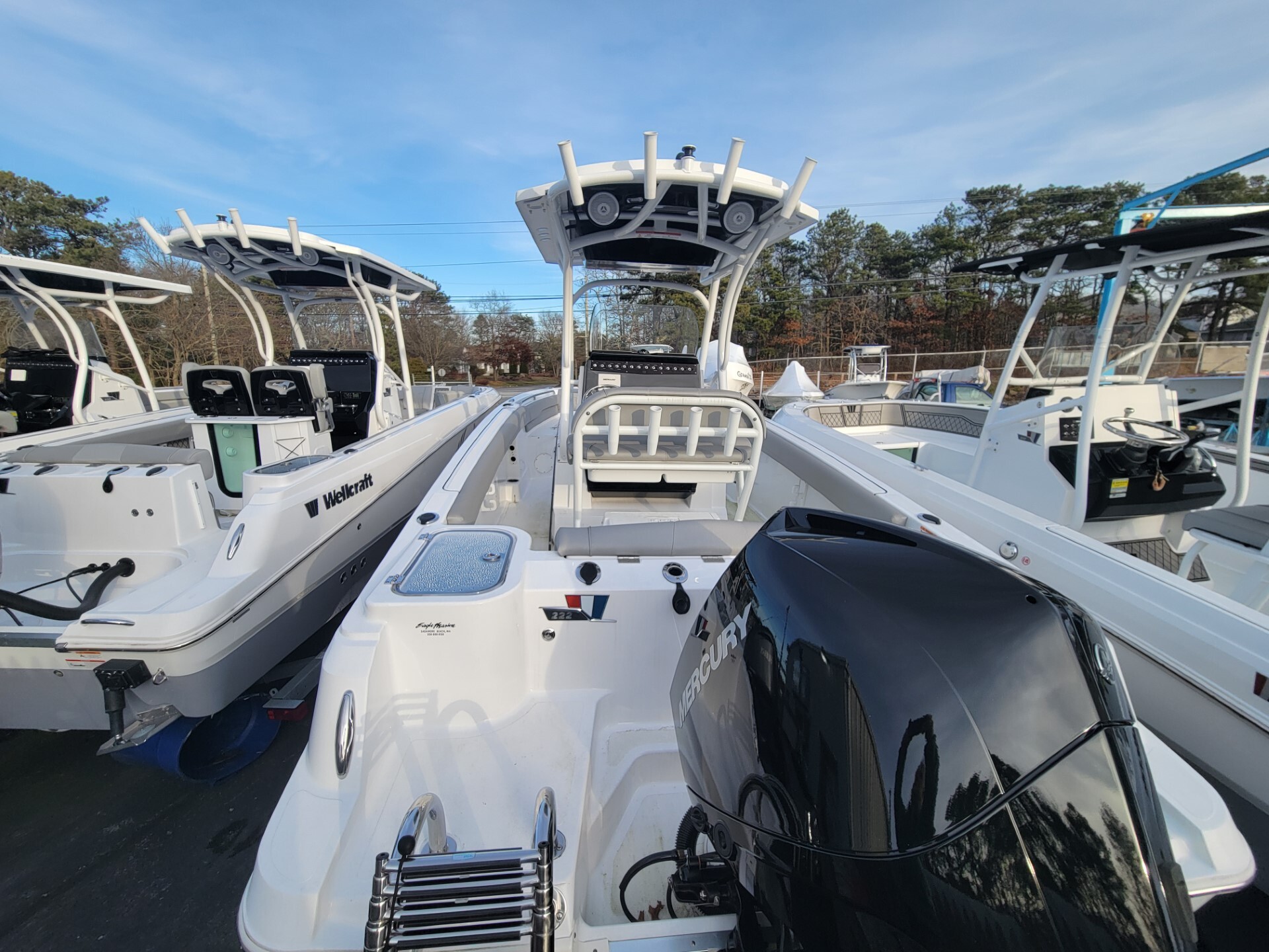 2023 Wellcraft 222 Fisherman Center Console Power Boat For Sale