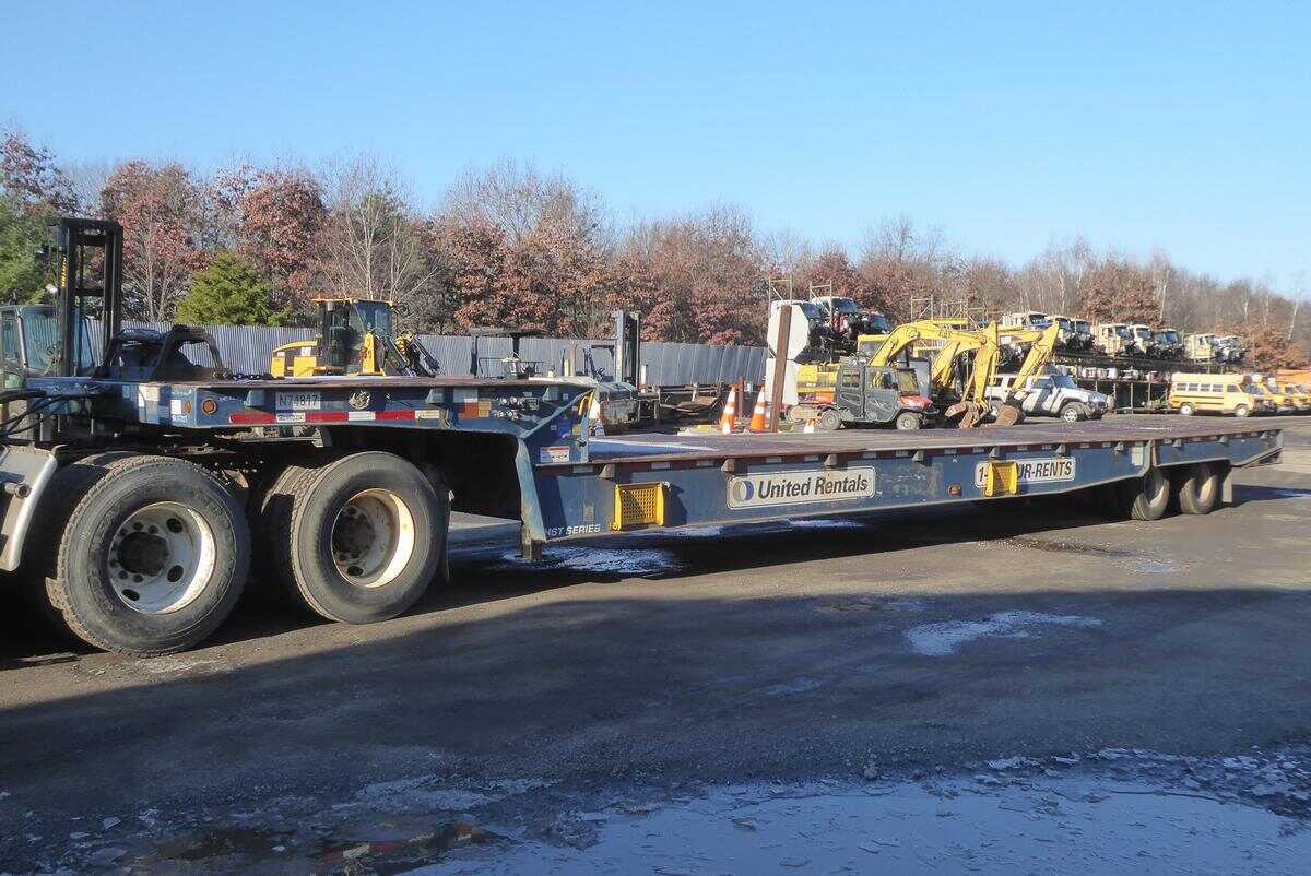 2012 Trail King tk80hst-482