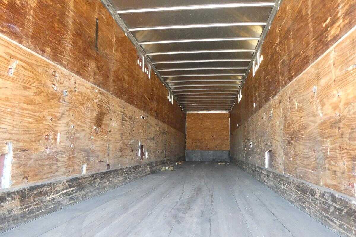 2001 Great Dane 7311tp-s