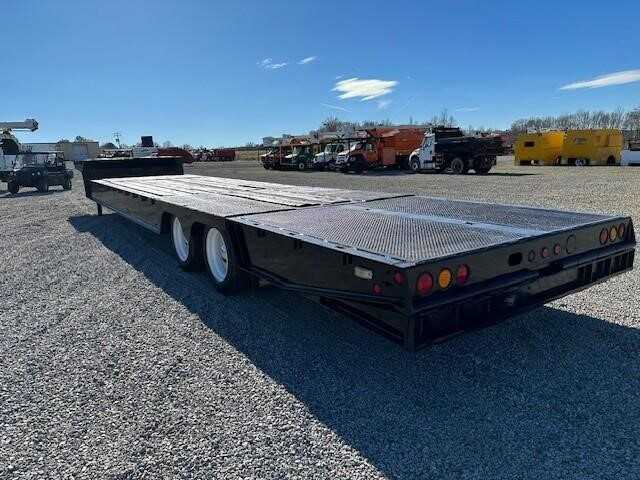 2013 Trail King tk70ht-482