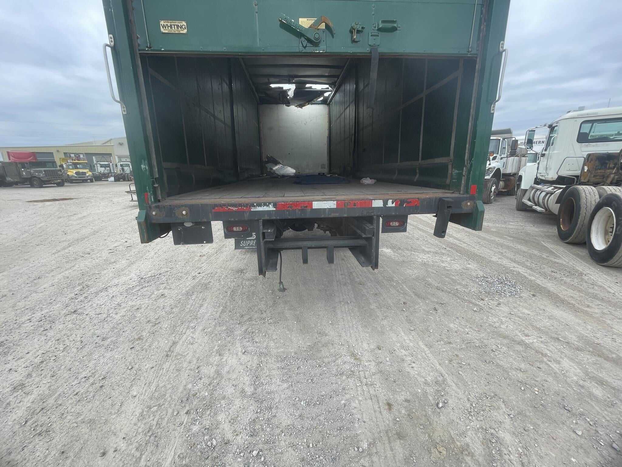 2019 Freightliner business class m2 106