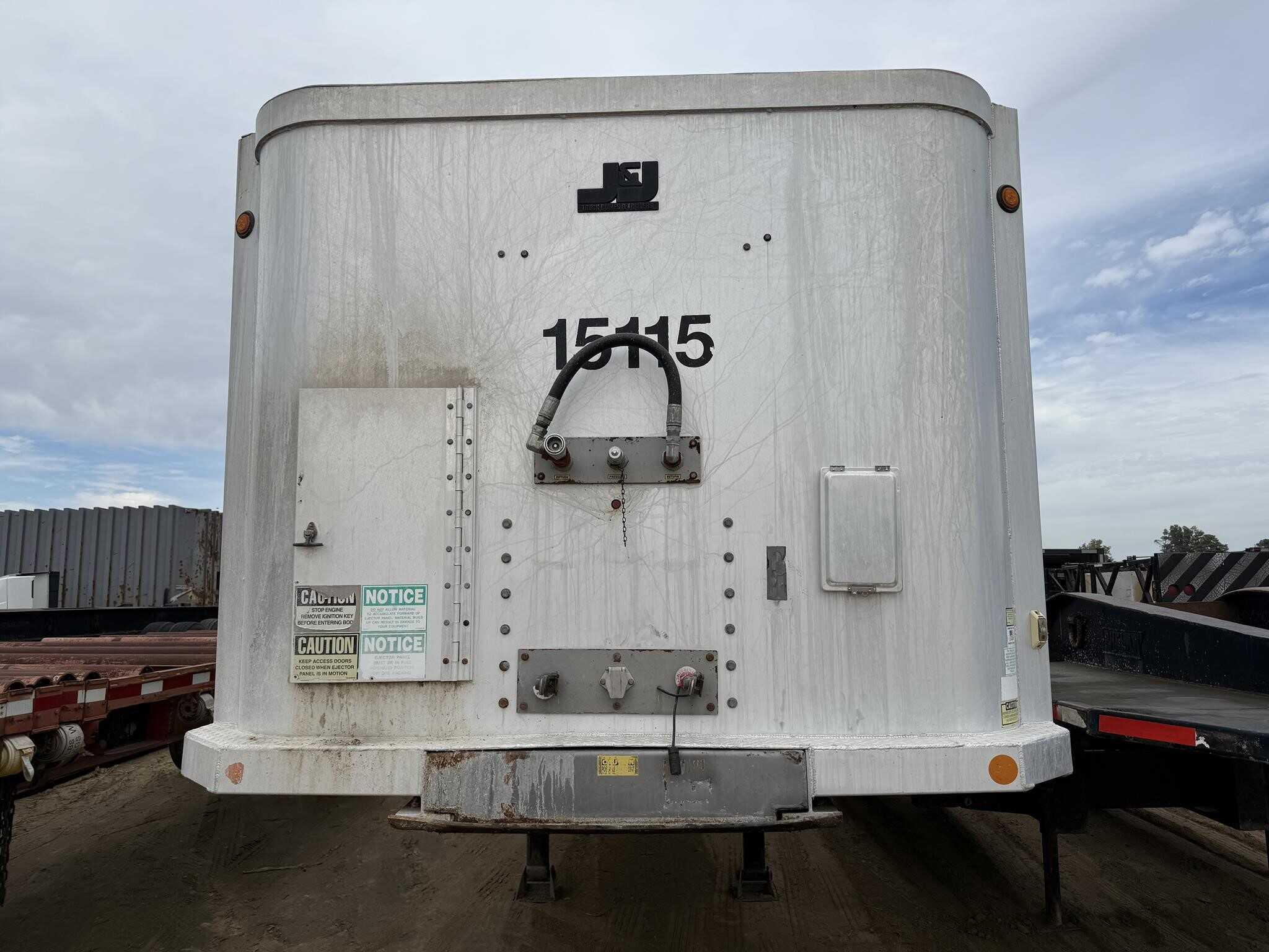 2019 Somerset 39 ft push out