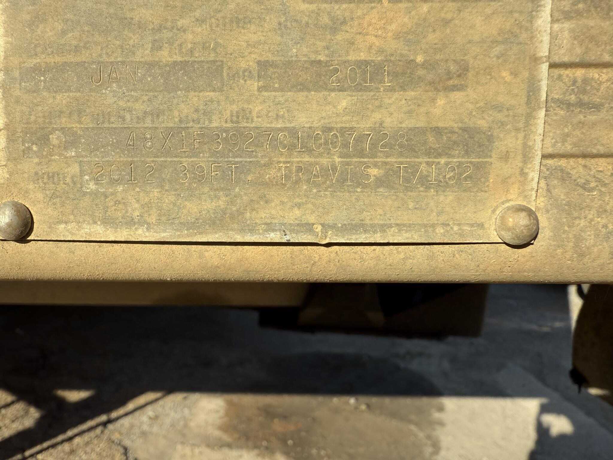 2012 Travis 39 ft end dump