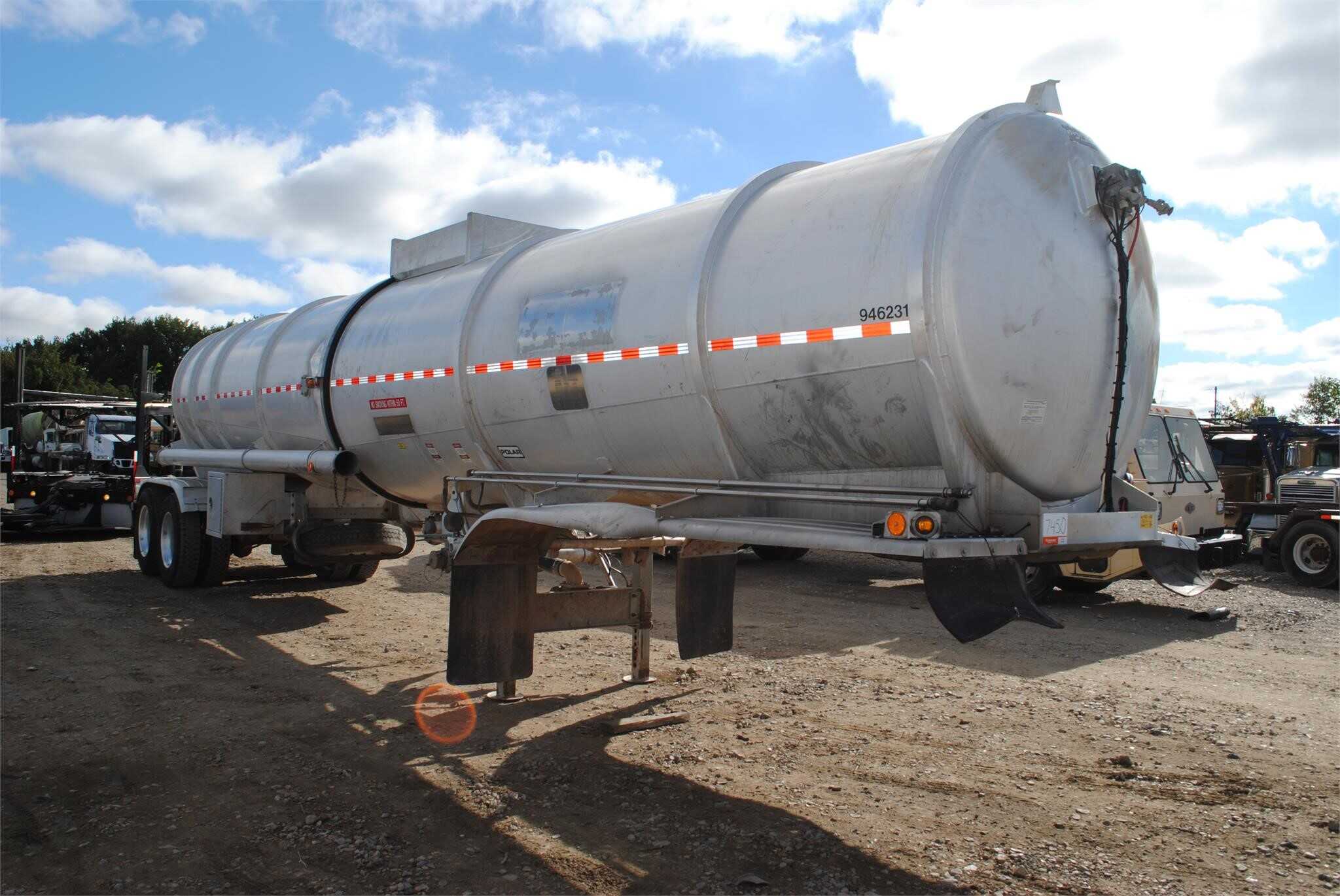 2012 Polar mc407 8400 gallon