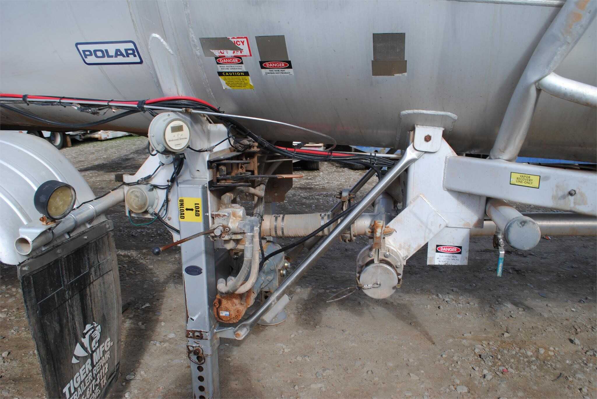 2012 Polar mc407 8400 gallon