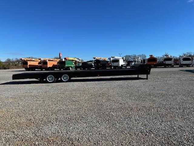 2013 Trail King tk70ht-482
