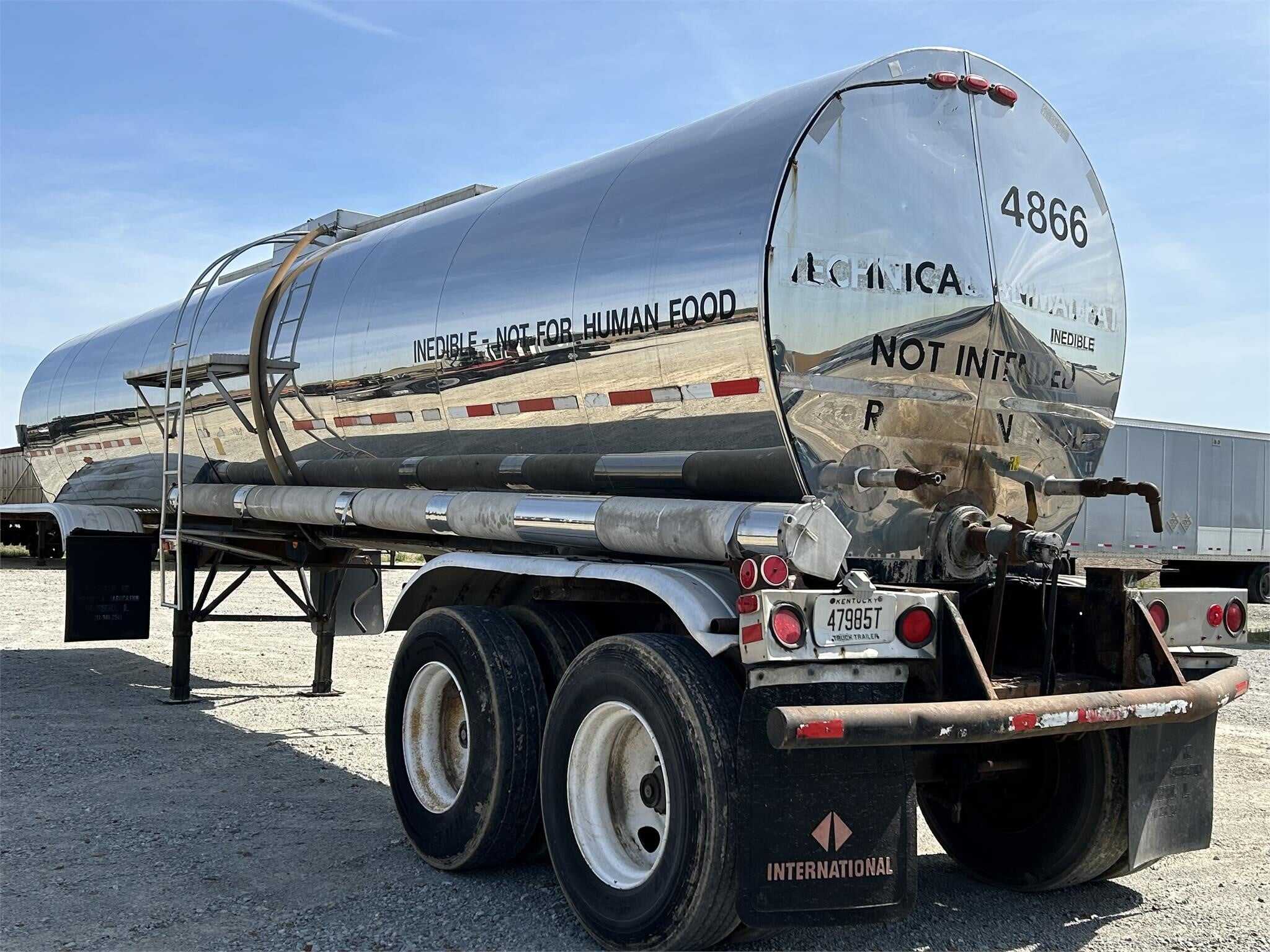 1969 Butler 6500 gallon non-code