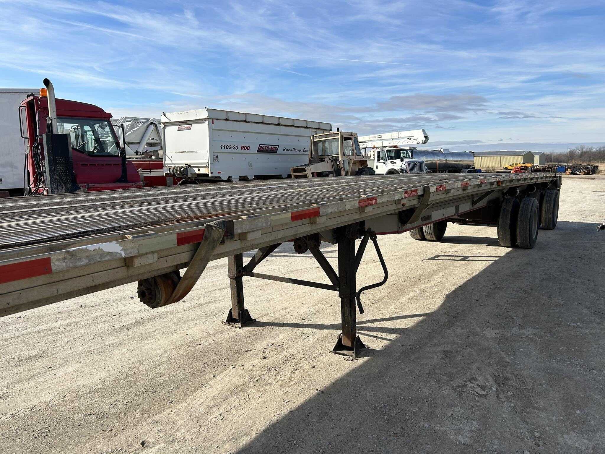 1994 Reitnouer 45 ft alluminum flat bed