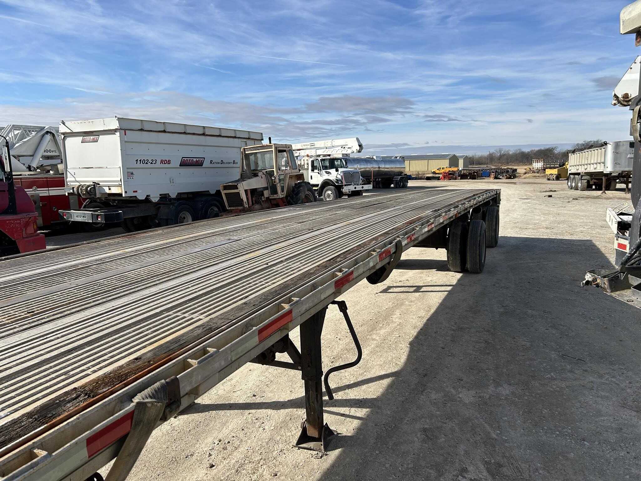 1994 Reitnouer 45 ft alluminum flat bed