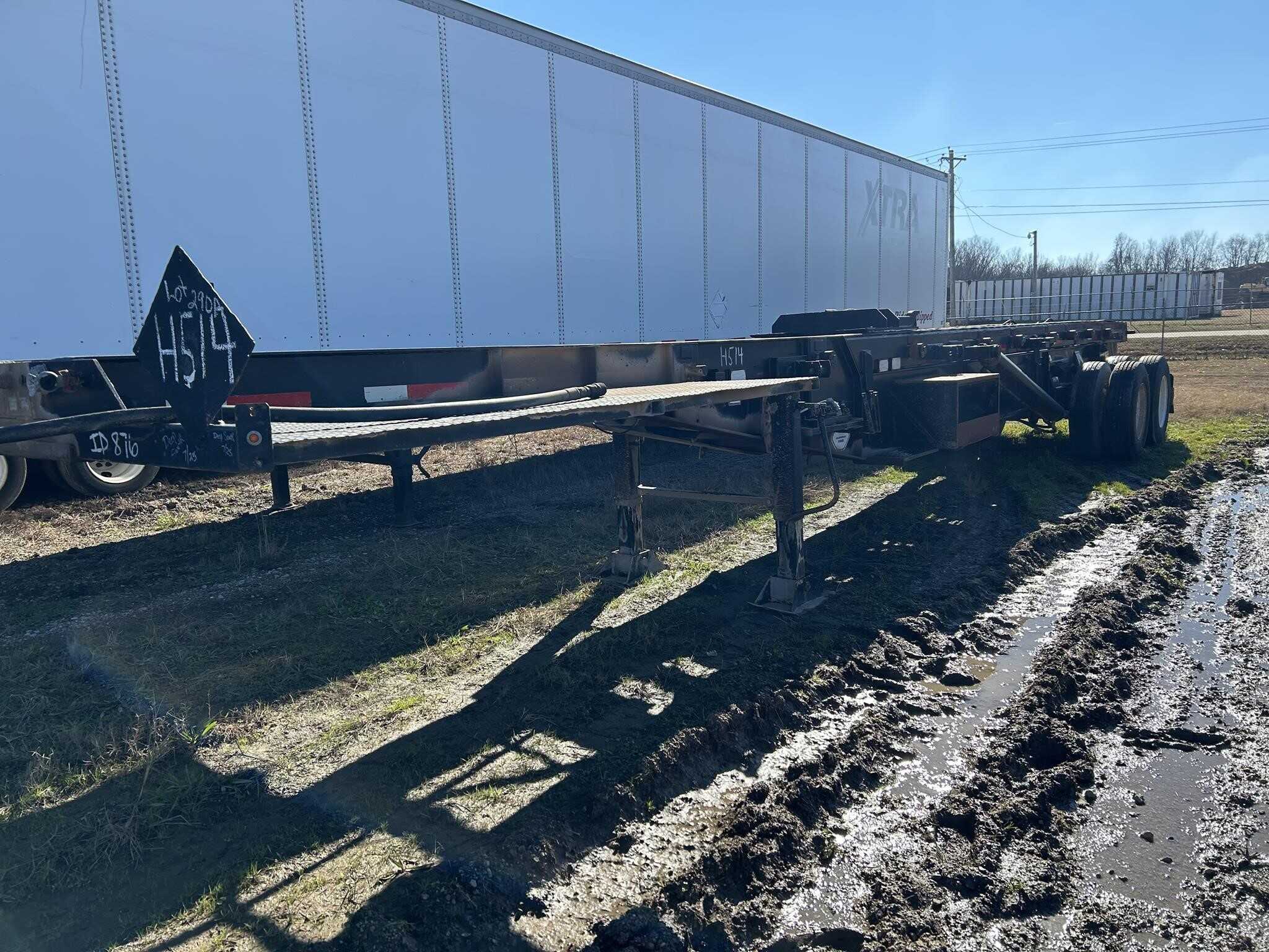 1995 Galbreath 2 bin 45 ft roll off