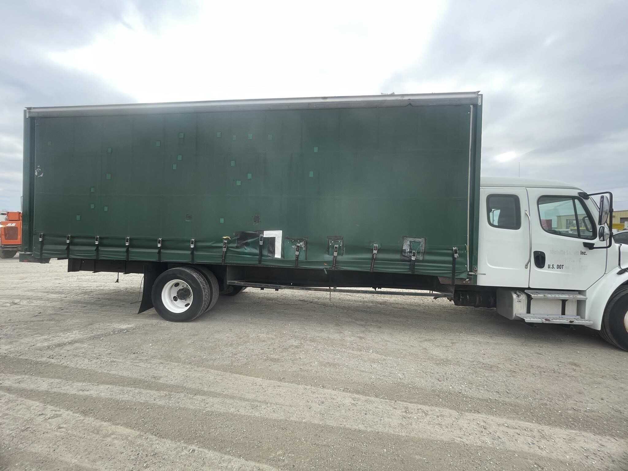 2019 Freightliner business class m2 106