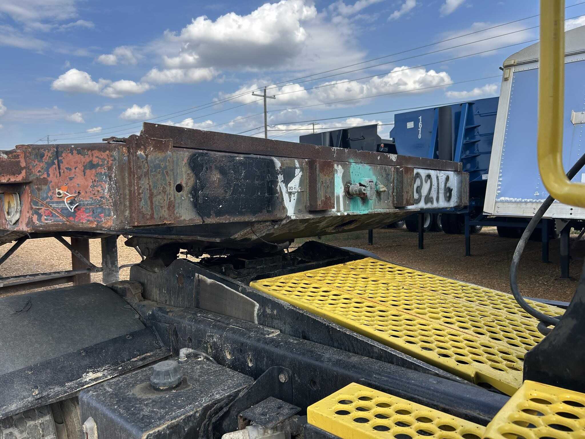 1979 Lufkin 42 ft flat bed