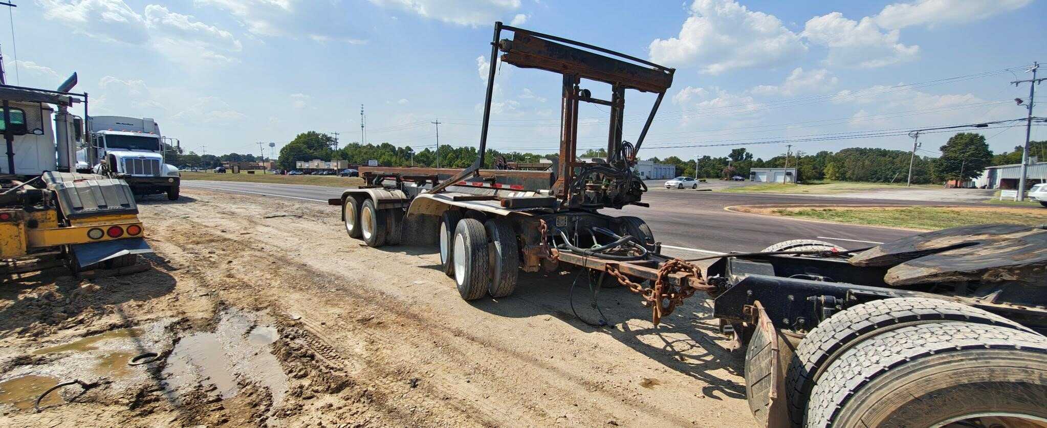 2004 Benlee roll off