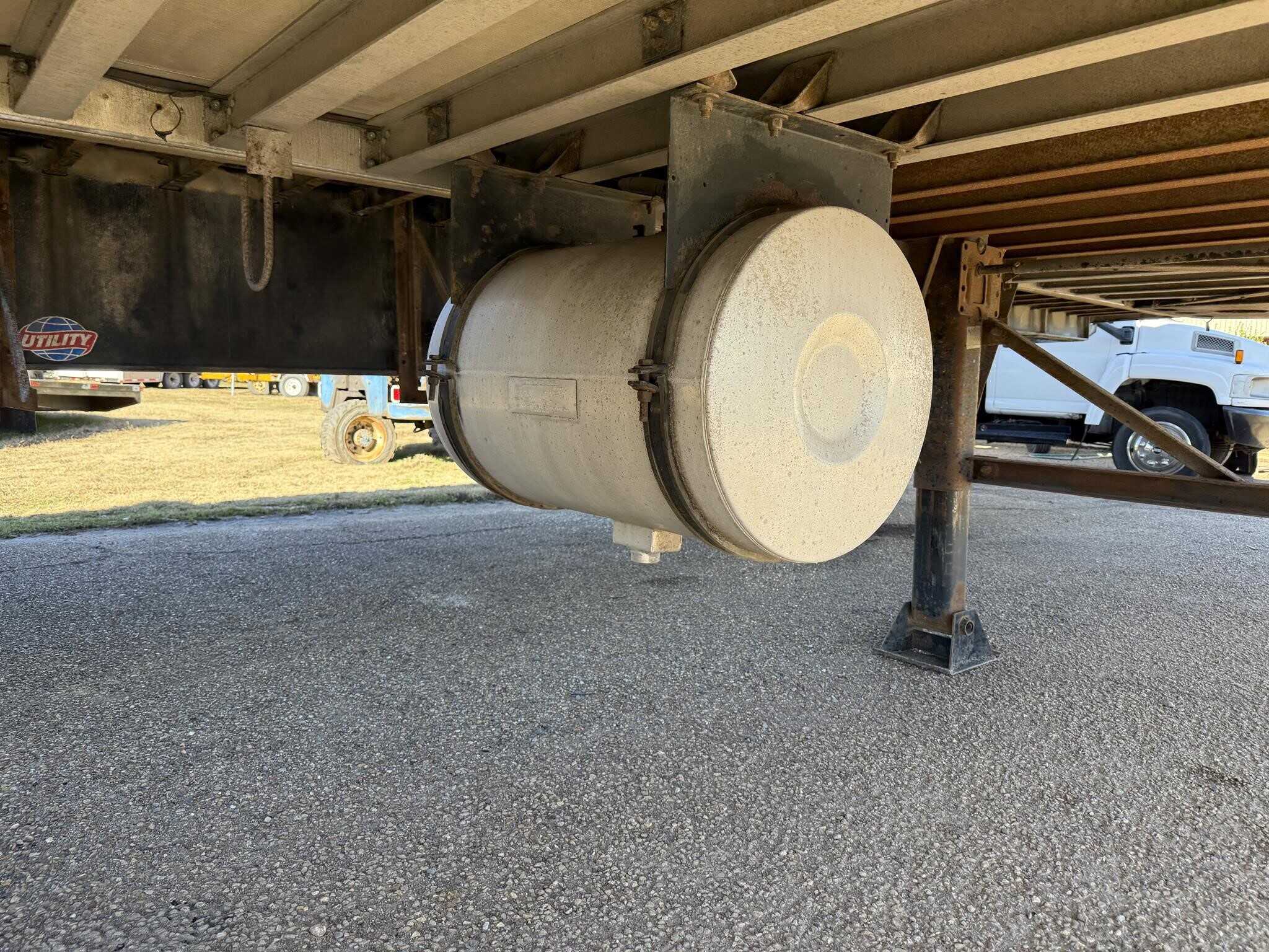 2002 Wabash 48 ft spread axle reefer
