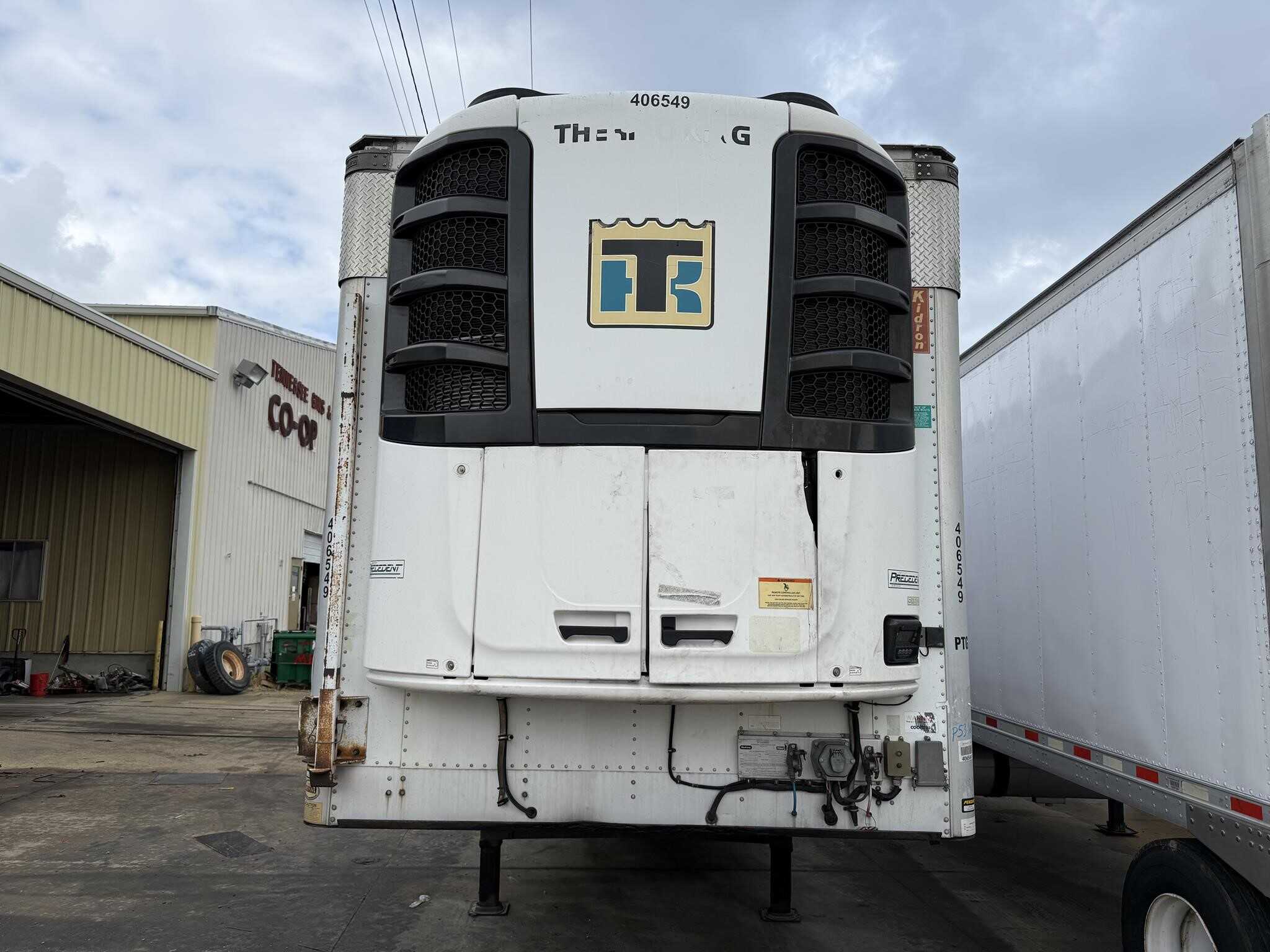 2017 Kidron 28 ft pup reefer