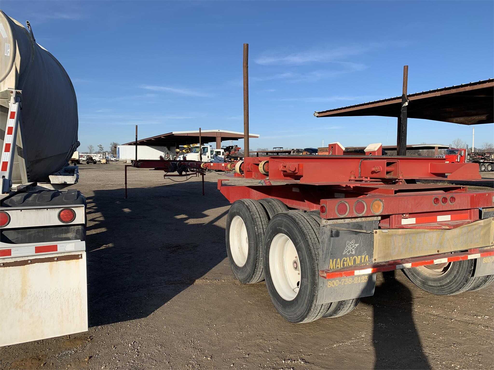 2019 Magnolia stretch pole trailer