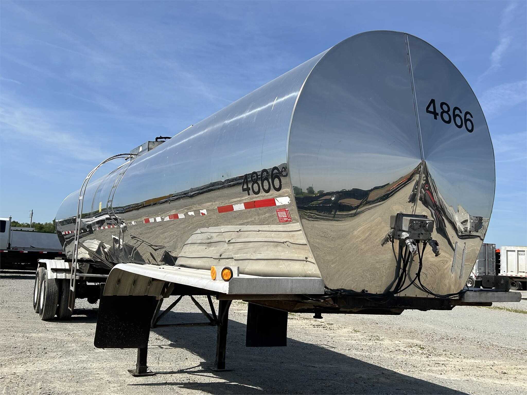 1969 Butler 6500 gallon non-code