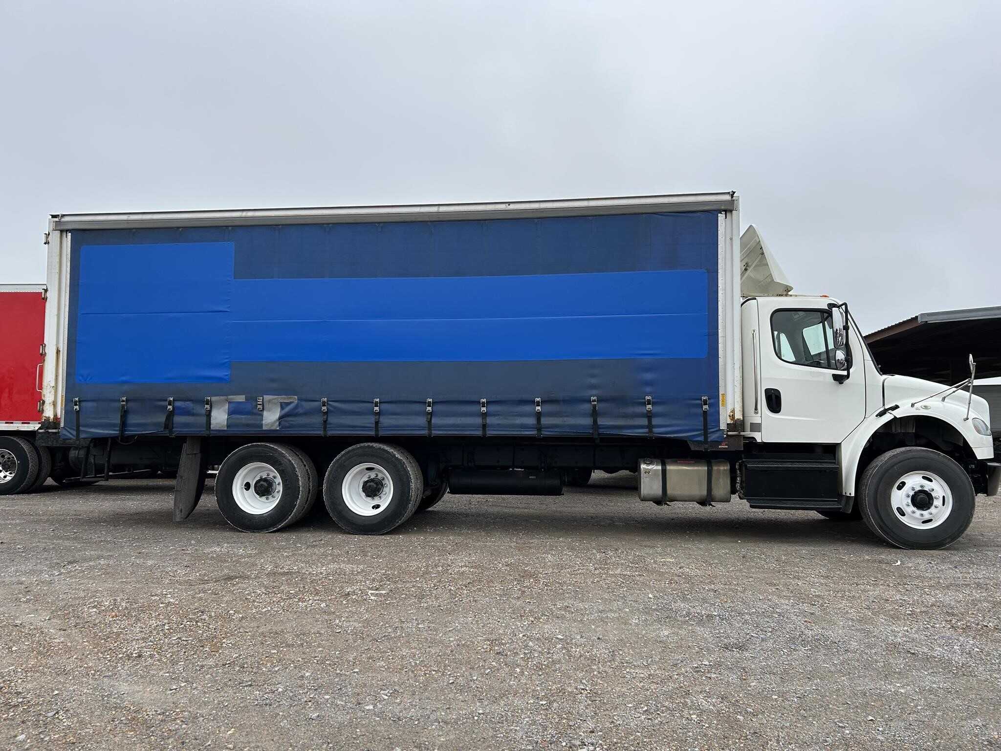 2017 Freightliner business class m2 106
