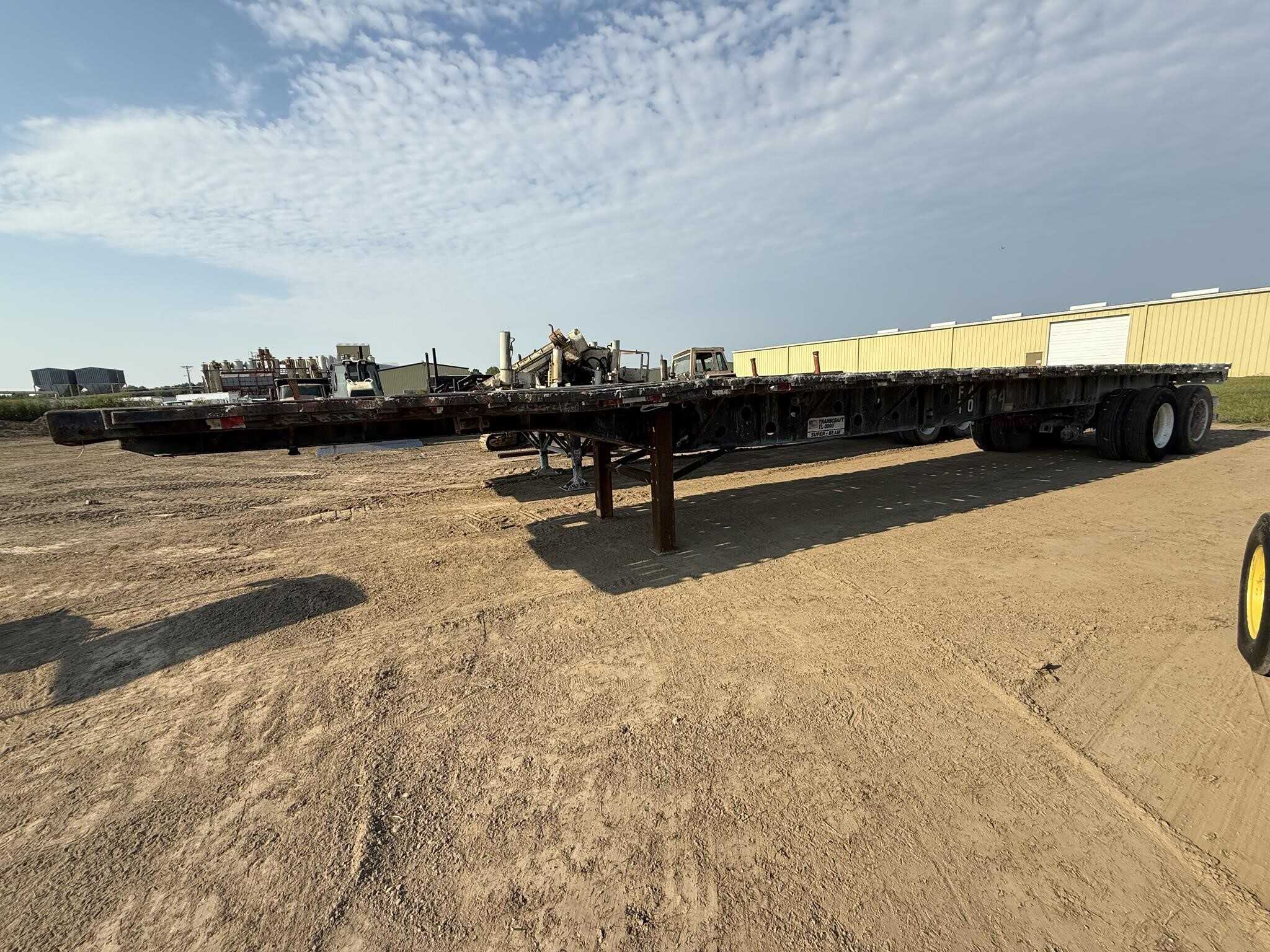 1995 Transcraft 45 ft flat bed