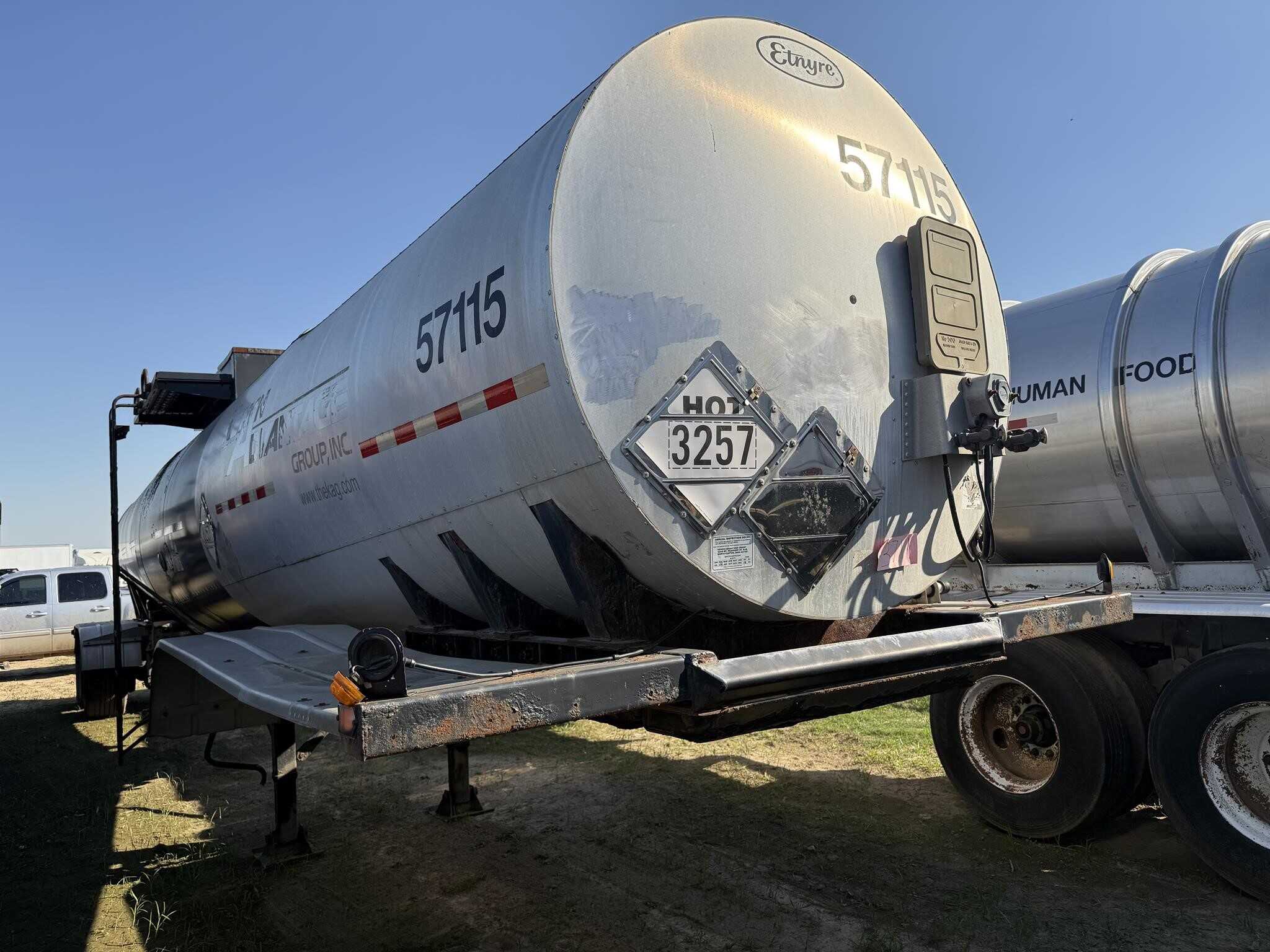 2014 Etnyre 7000 gal