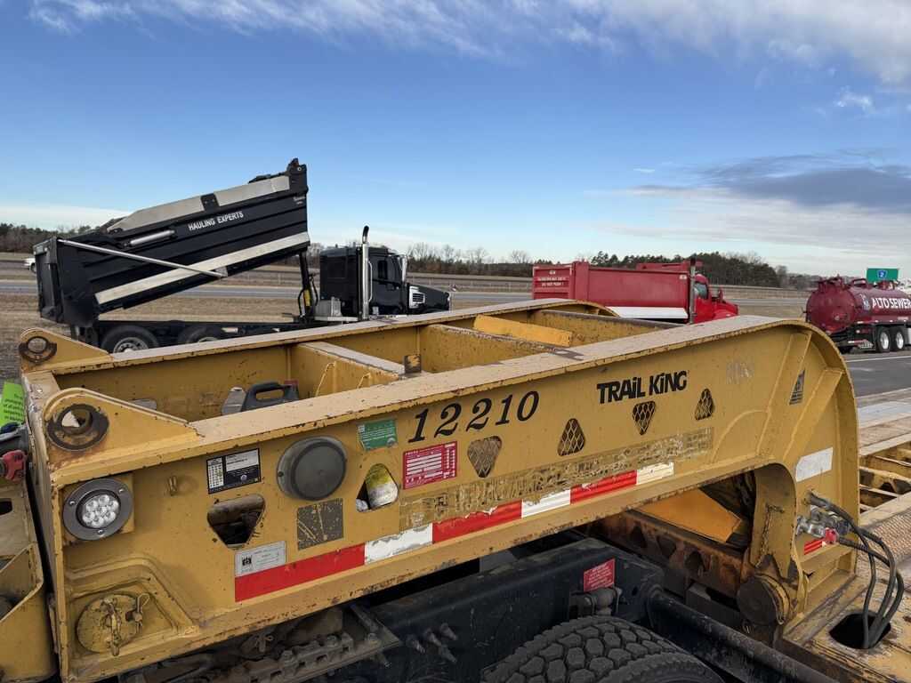 2012 Trail King tk100med-533 extendable