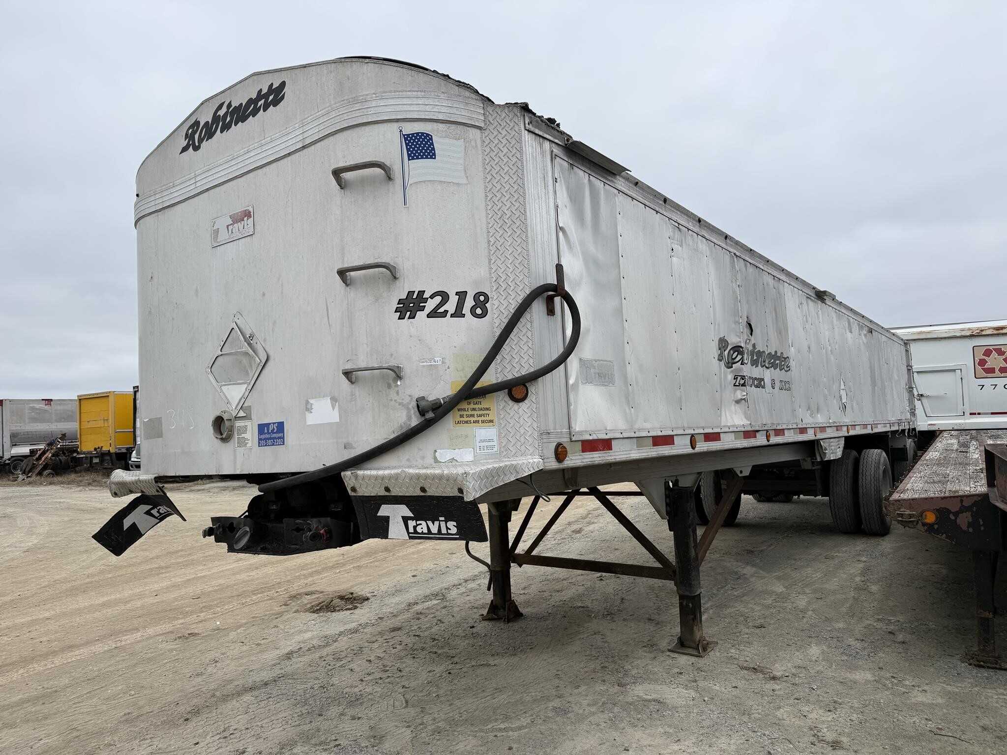 2002 Travis 40 ft dump