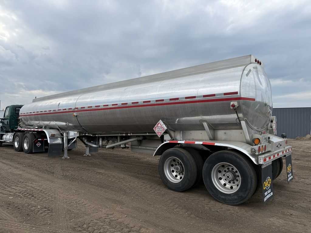 2018 Beall fuel tanker