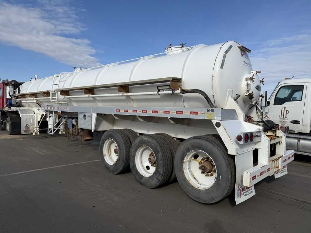 2020 Dragon 165bbl vacuum tank