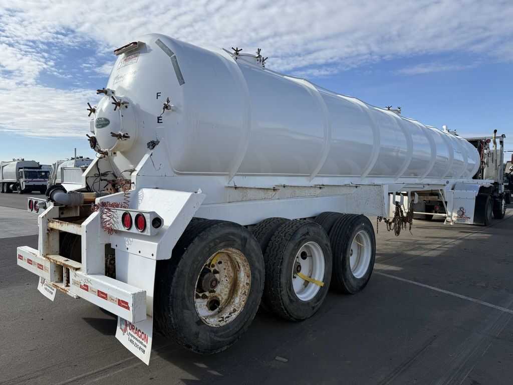 2020 Dragon 165bbl vacuum tank