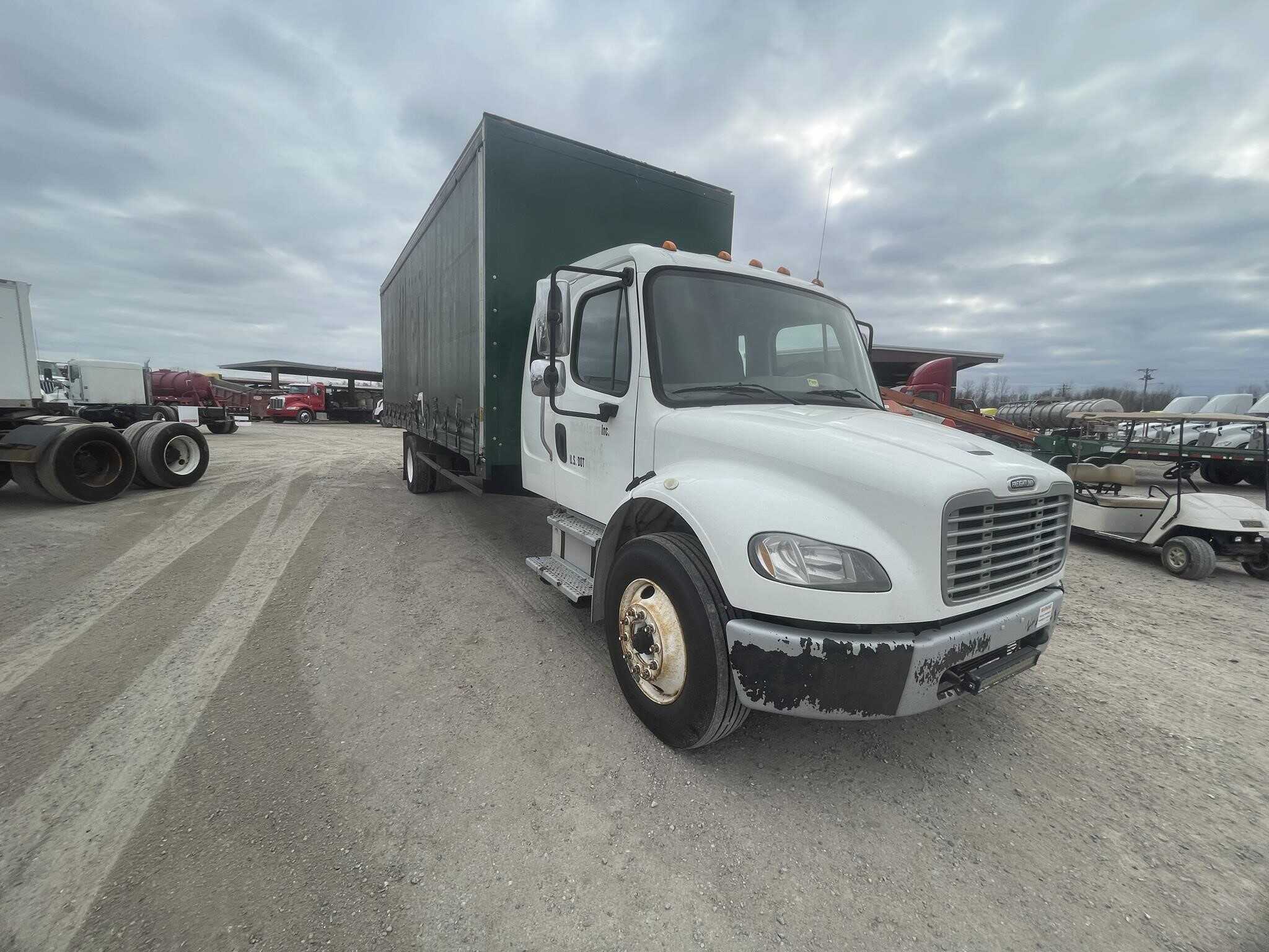 2019 Freightliner business class m2 106