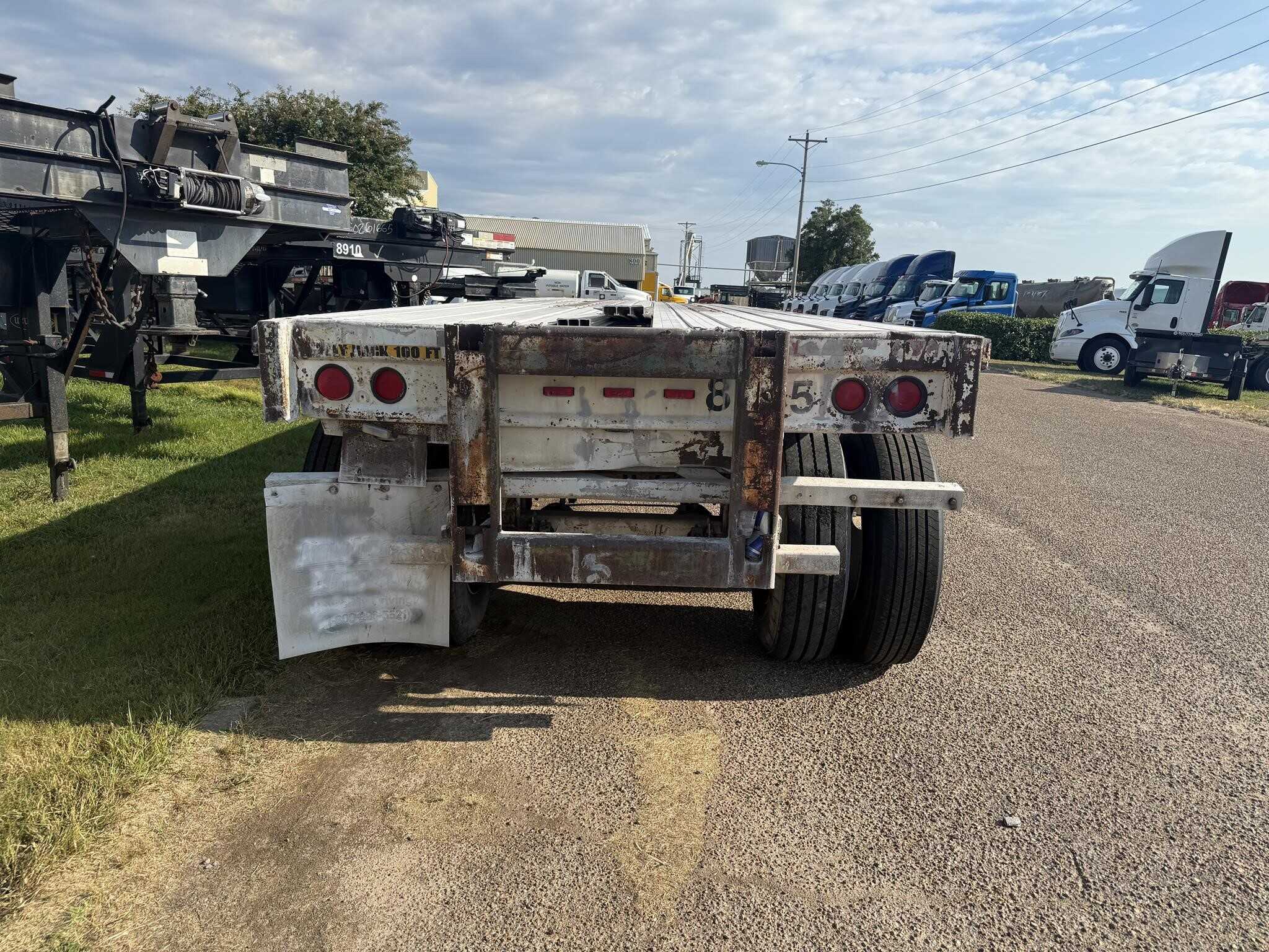 1996 Fruehauf 45 ft flat bed