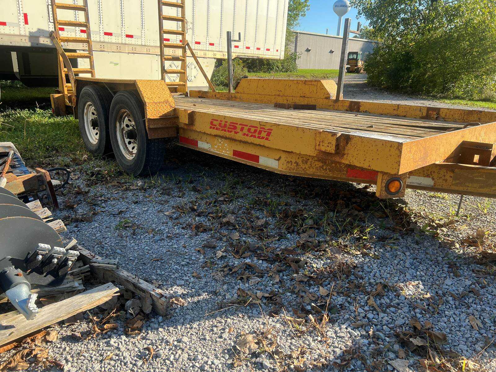 2011 Custom heavy haul 8t182bw