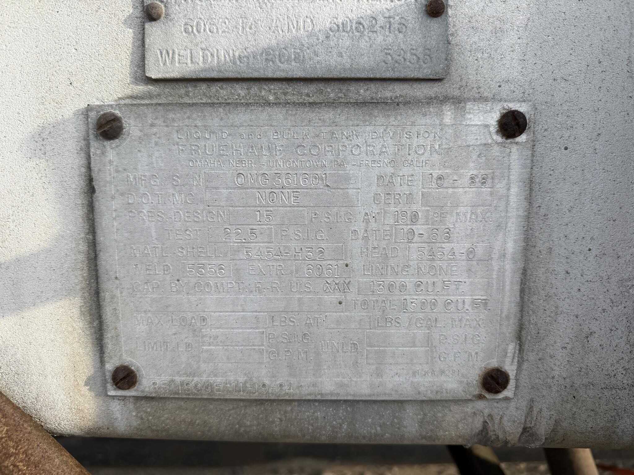 1967 Fruehauf 1300 cube tank
