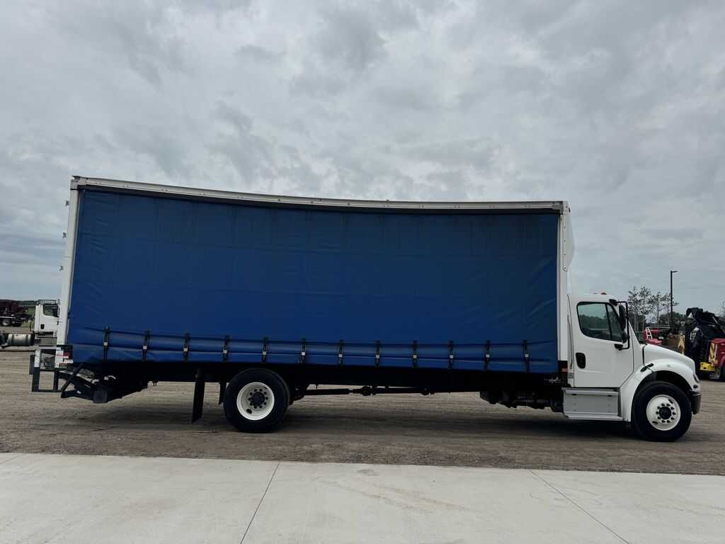 2021 Freightliner curtain side van