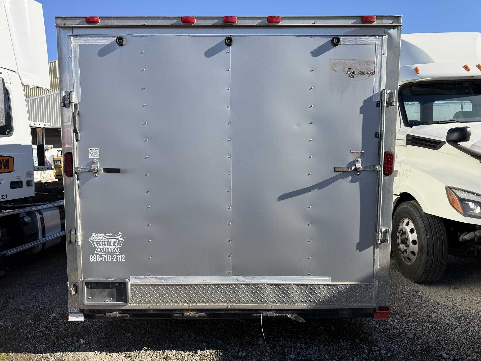 2015 Freedom 30 ft enclosed