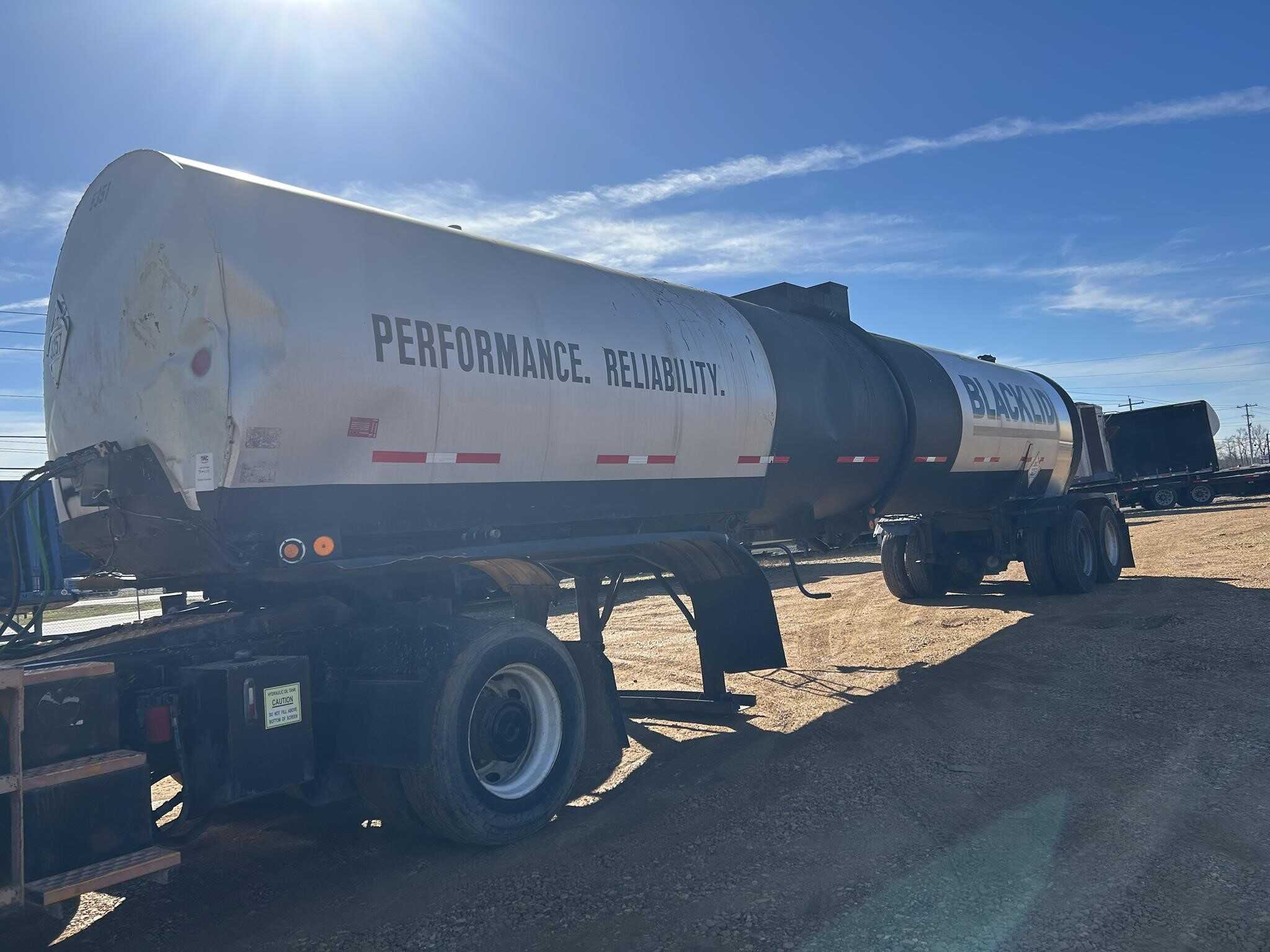 1980 Fruehauf 7000 gal