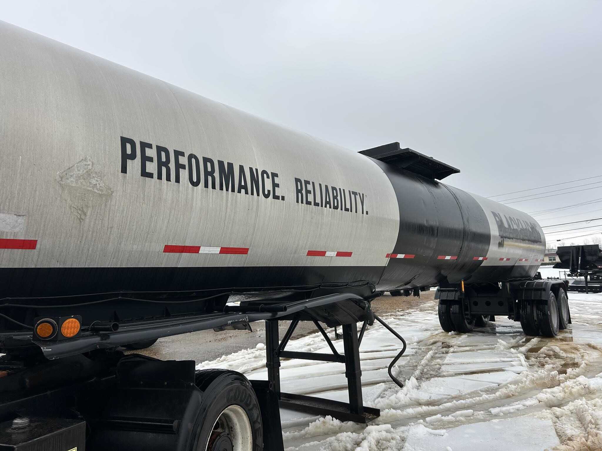 1985 Fruehauf 6500 gal