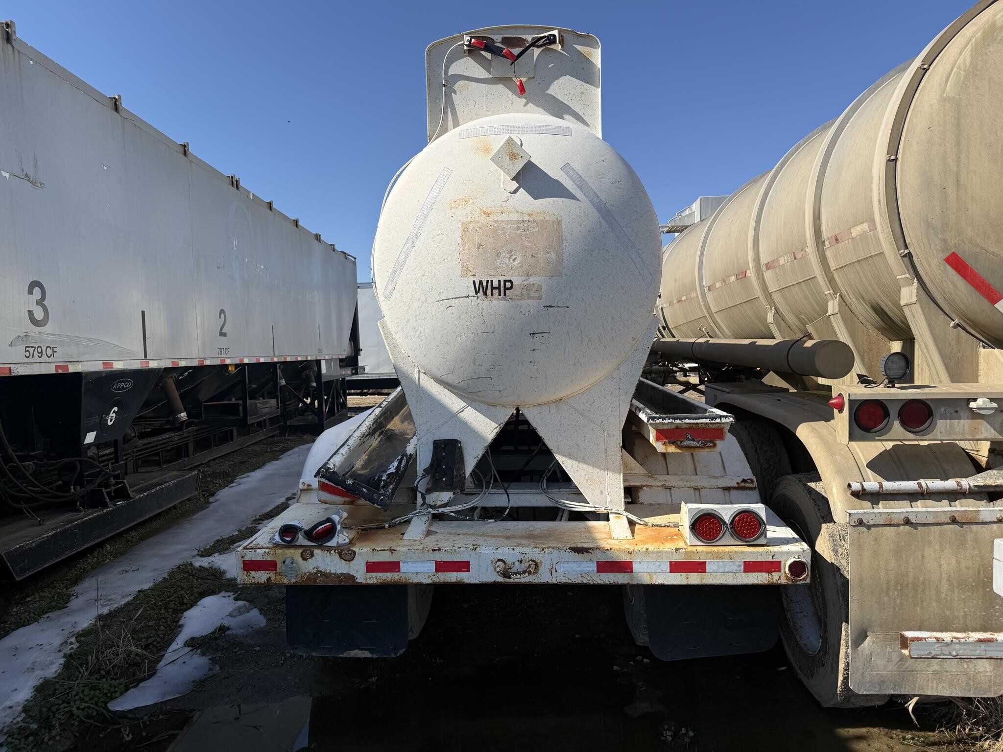1980 Clark 5000 gallon