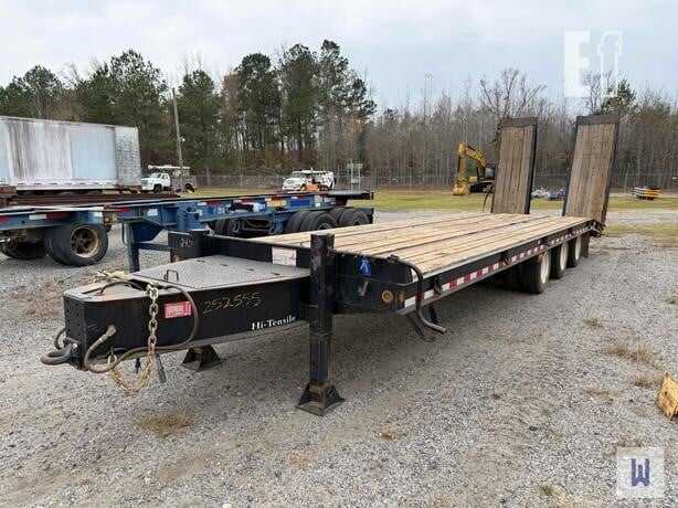 2023 Kaufman 30 ton tri-axle pintle