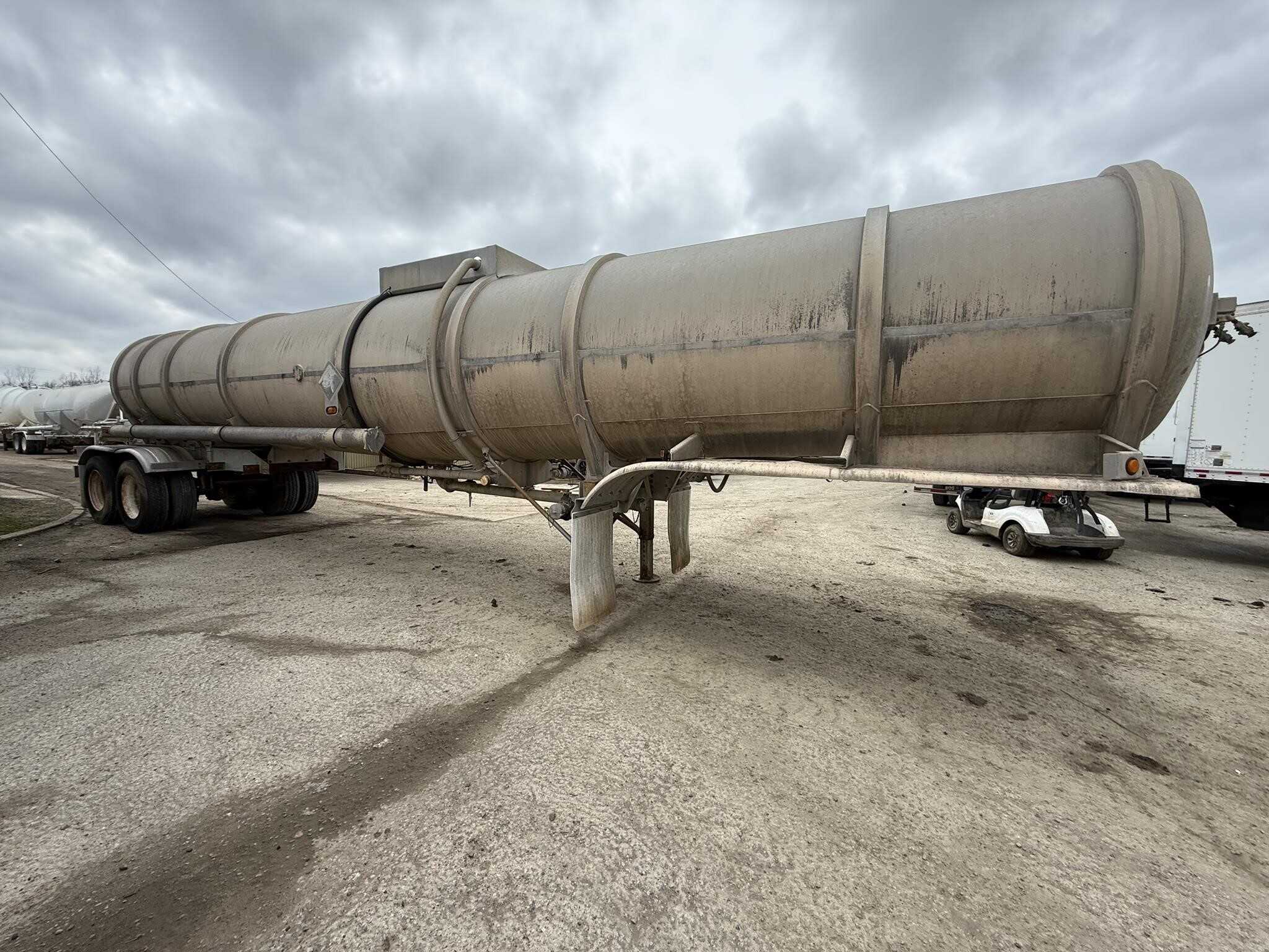 2005 Heil 8400 gallon